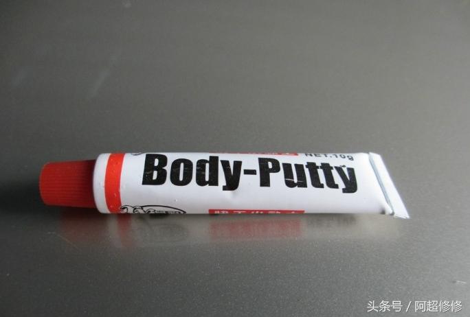 汽车小刮小蹭教你分分钟修复神技,汽车小刮痕处理妙招新手开车怕刮