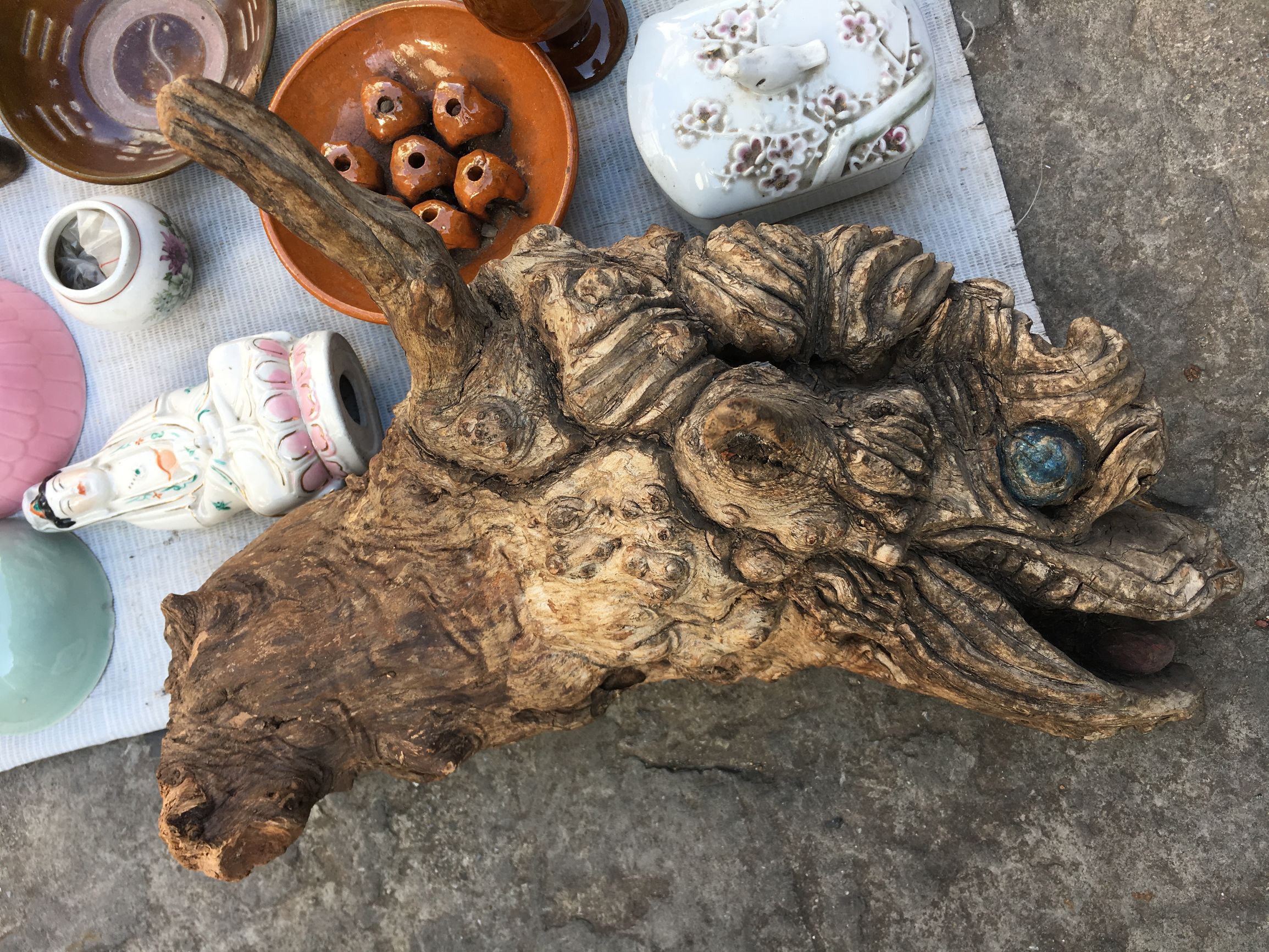 带你去看大理这些小众之地,大理二手家具旧货市场