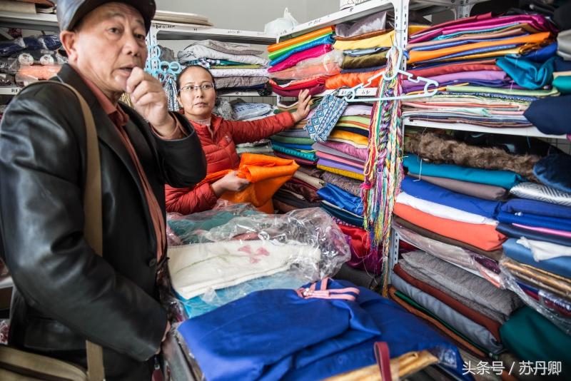 镶黄旗木雕,真骨雕是什么动物的骨头