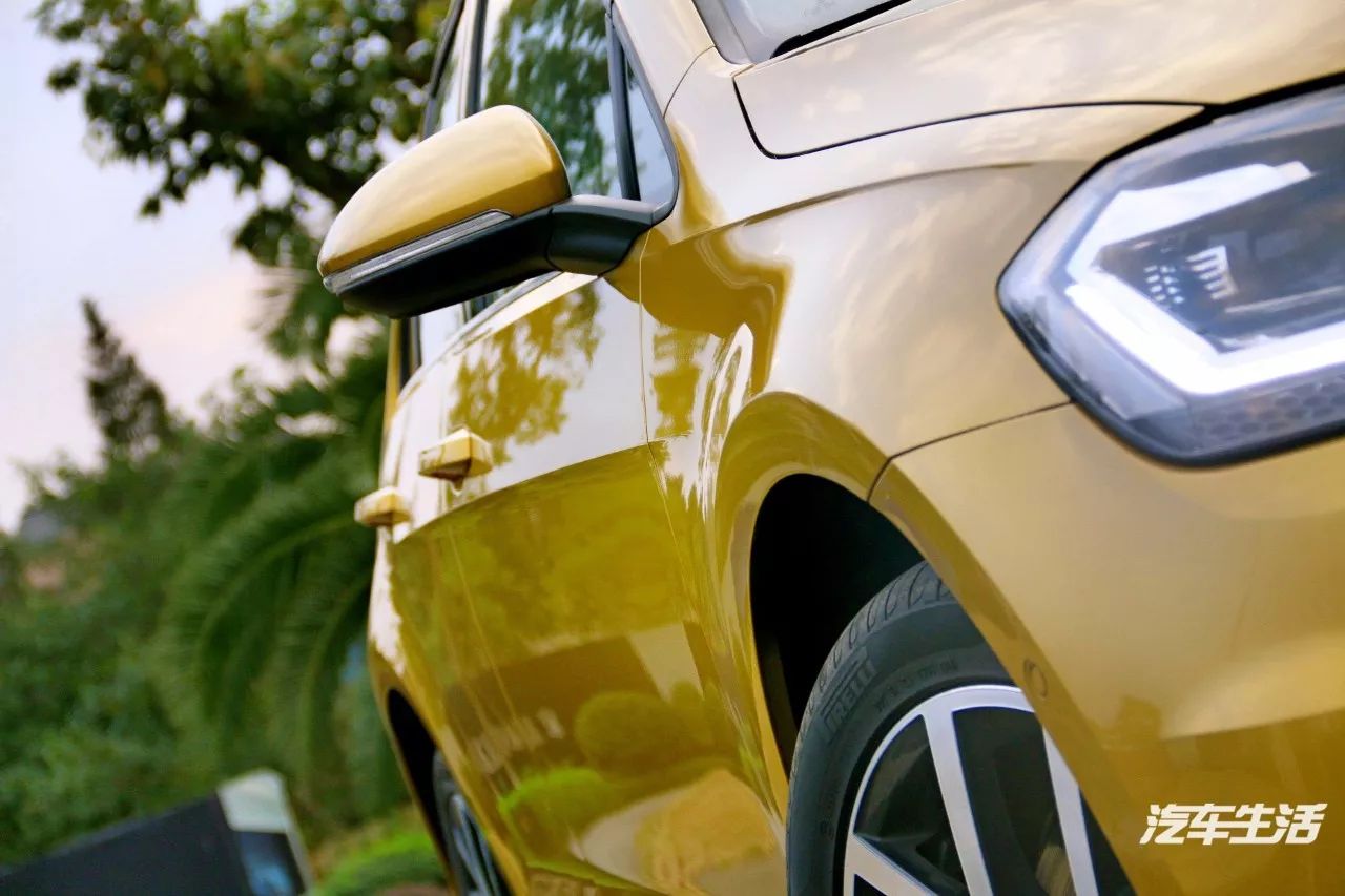 高尔夫7.5代rline与8代rline,开了半年的高尔夫