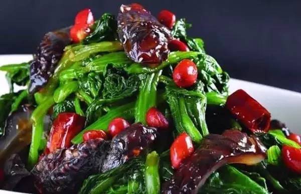 中国十大名不副实的菜名,盘点那些有趣的菜名