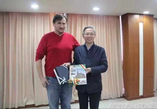 浙中快线金华新闻联播,浙中在线今日新闻