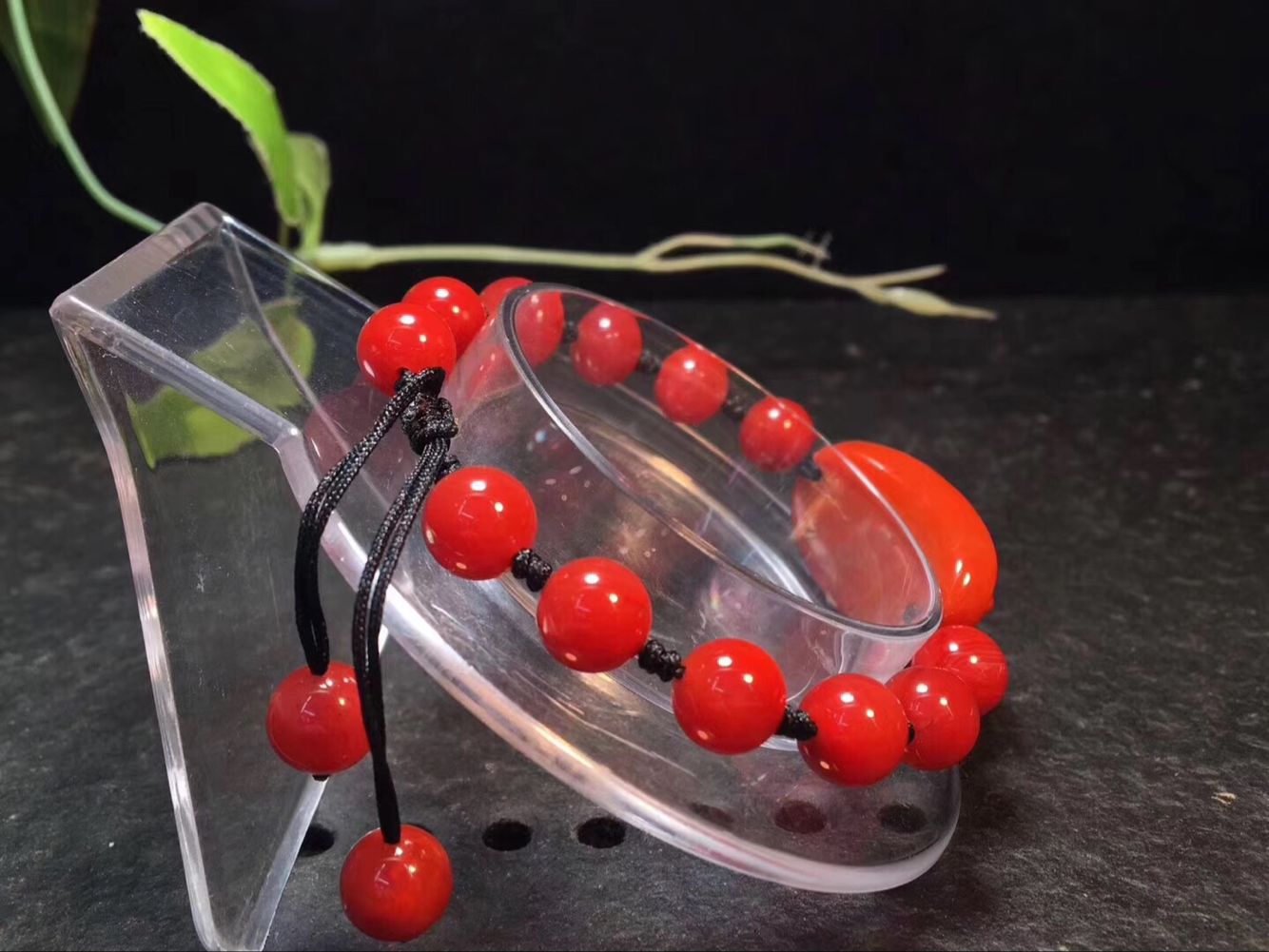 南红缺水的表现,南红玛瑙失水是什么样子