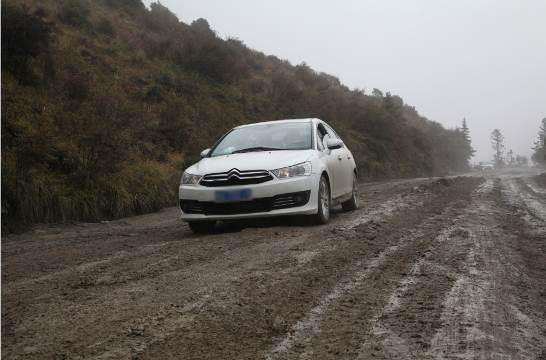 汽车底盘防锈防撞装甲哪个牌子好,思域底盘有必要喷底盘防锈装甲吗
