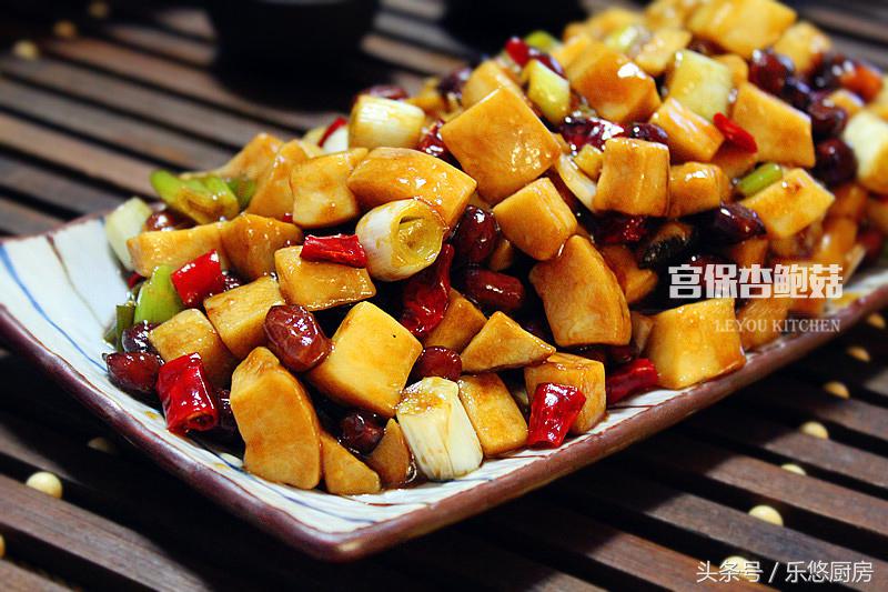 干野生蘑菇和肉怎么炒都好吃,各种蘑菇的做法大全炸着吃