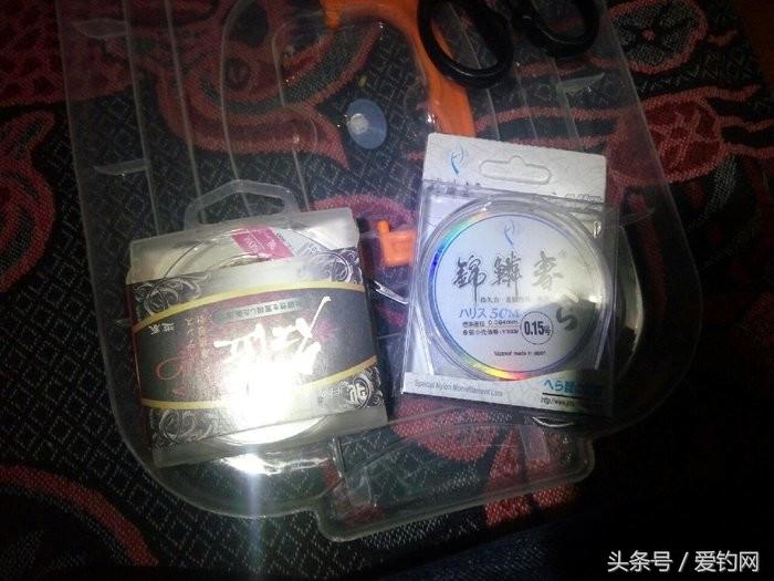 如何使用钓钩绑线器,钓鱼单钩绑线器全套方法