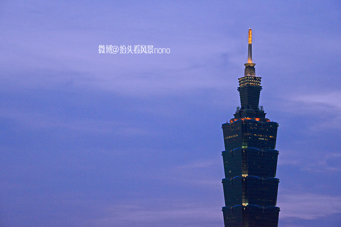 在台北101大楼看台北全景,在台北101大楼顶层看视频