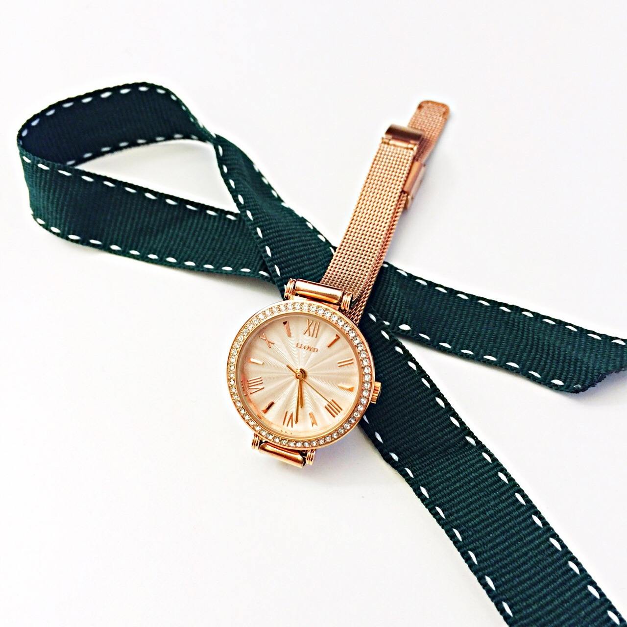 颜值好看一万块钱的手表,烂大街的十款手表