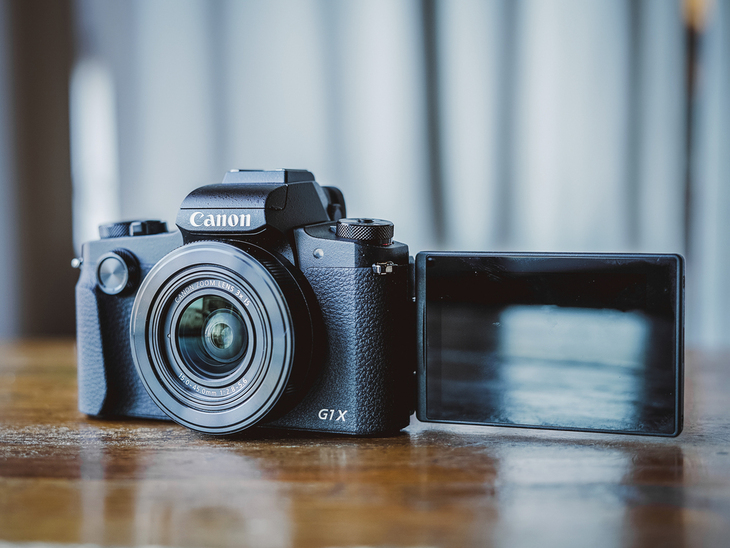 全球首款APS-C画幅变焦卡片机佳能G1XIII评测网友：真不该买单反