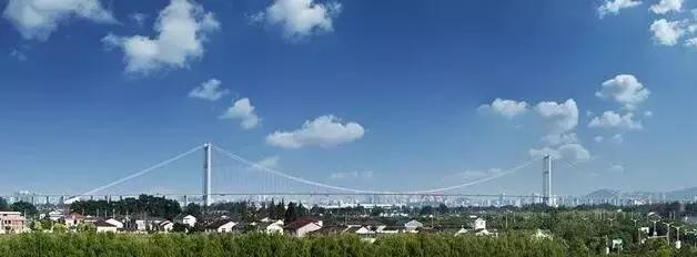 在镇江月入过万,在镇江月薪八千干什么工作