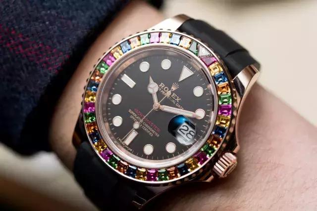 劳力士水鬼和dw大小对比,dw与劳力士玩家的对比