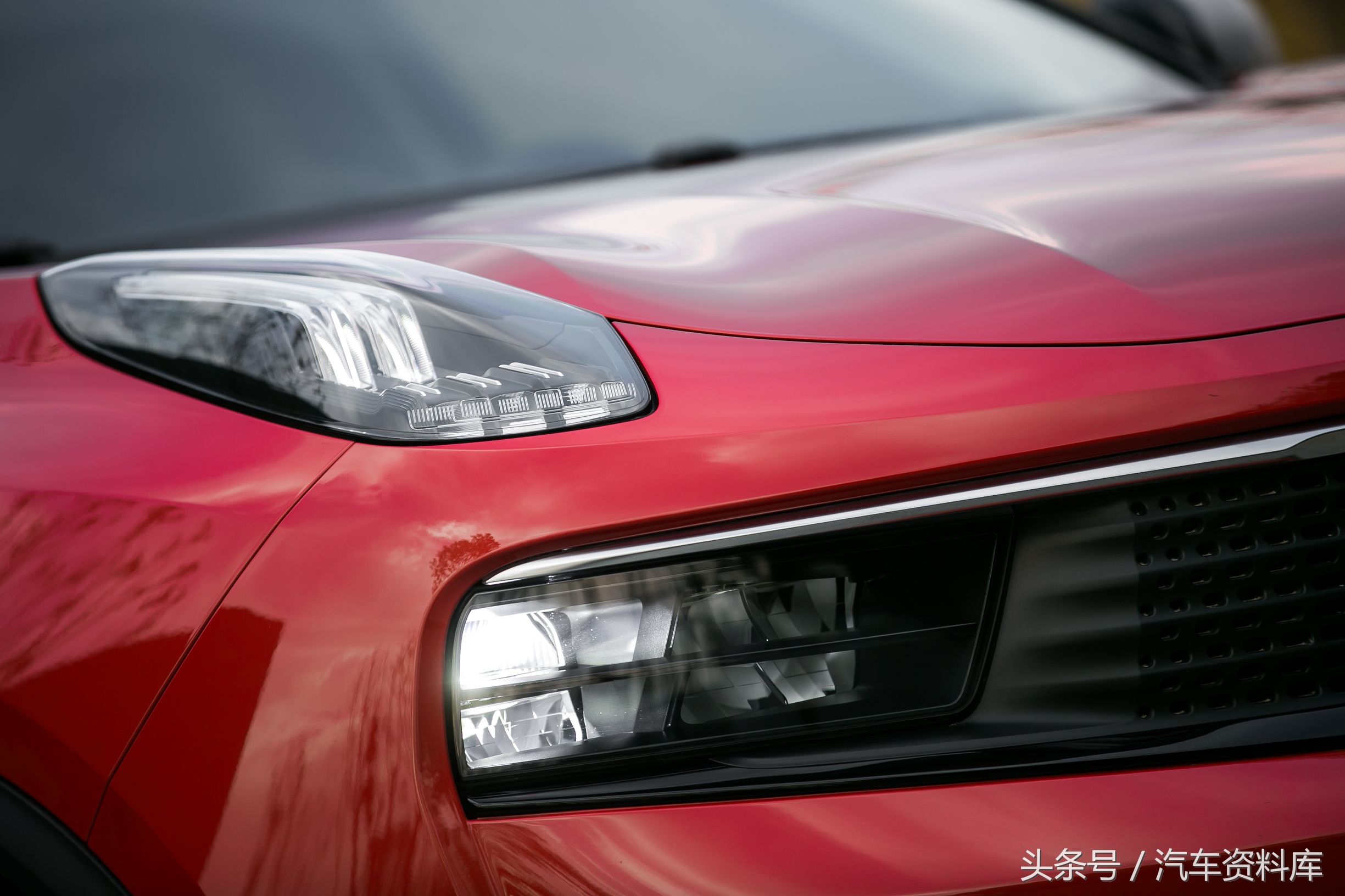 同价位suv和轿车乘坐舒适感,同价位的suv和轿车驾驶感受