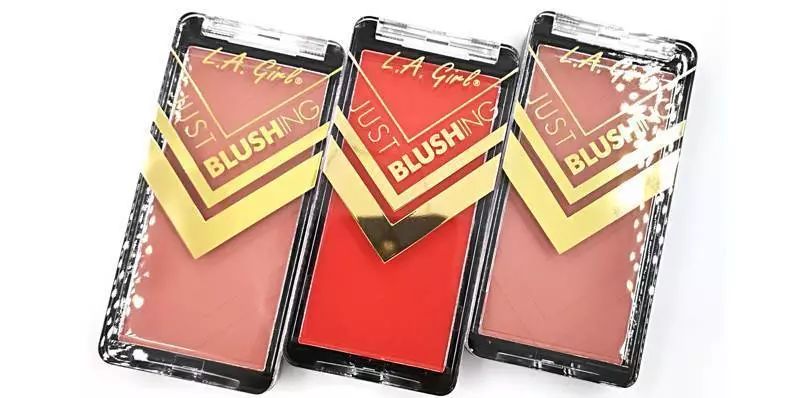 腮红推荐9格,哑光高光修容腮红一体盘推荐平价