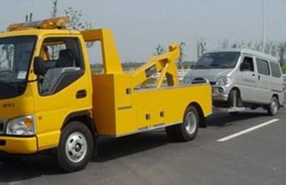 怎样的情况下可以拖车,车坏在路上怎么拖车最划算