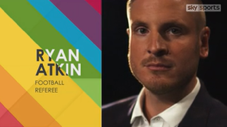 最年轻的队长托雷斯,托雷斯队徽