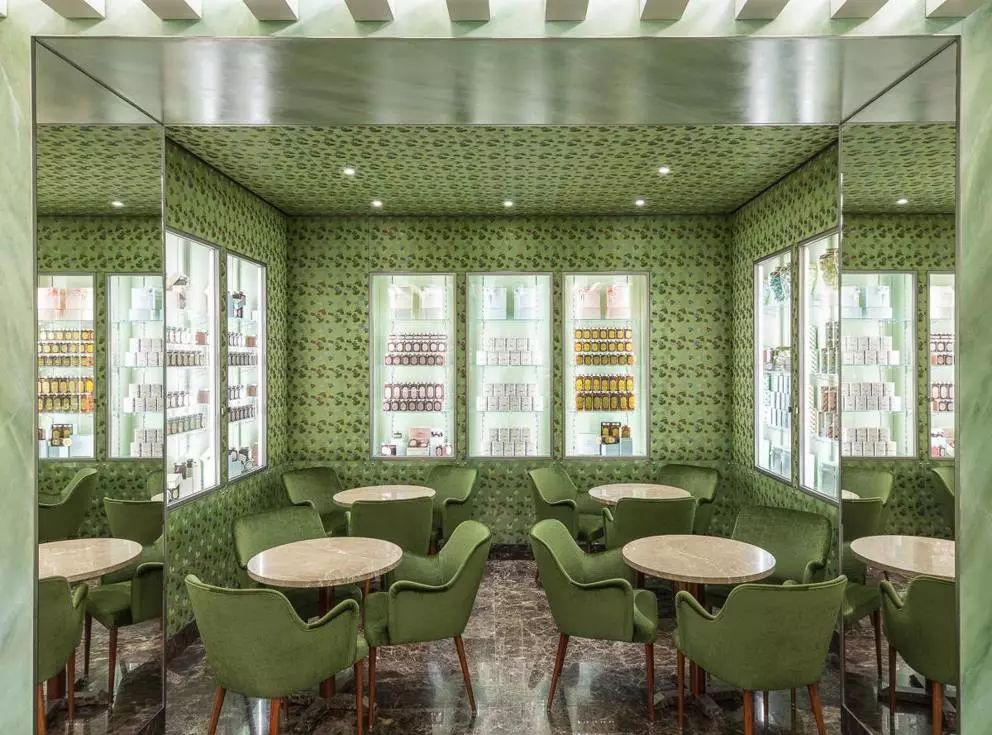 Tiffany都开餐厅了，已被这些奢侈大牌掏空