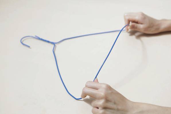 冬天衣服晒不干有异味怎么办,冬天来了不用担心衣服晾不干