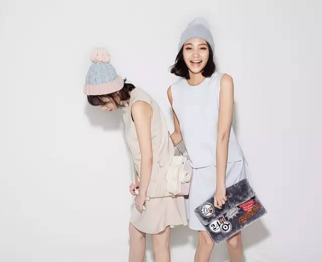 超舒适运动套装穿搭,洋气时髦女运动套装