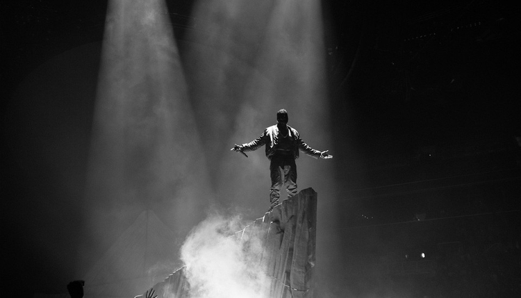 侃爷新专辑提到taylor,侃爷什么时候还会发布新品