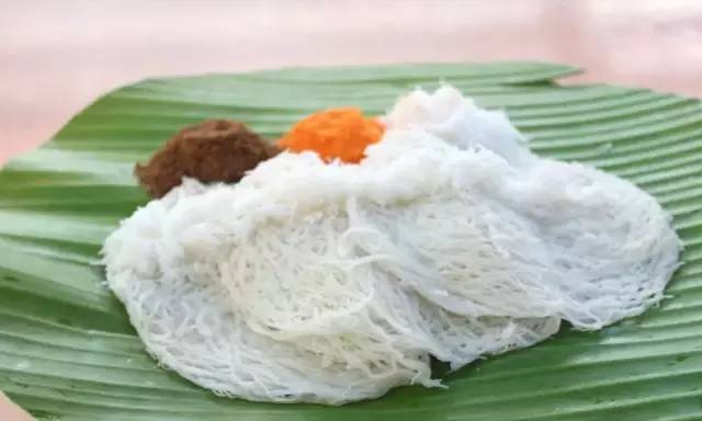 新加坡一代人记忆中的街头美食 (新加坡有哪些不可错过的美食)