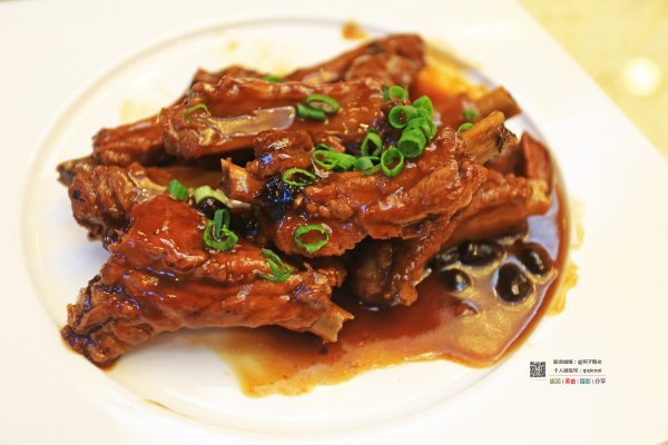 有一种春天叫牡丹花开,有一种春天叫花开艳丽