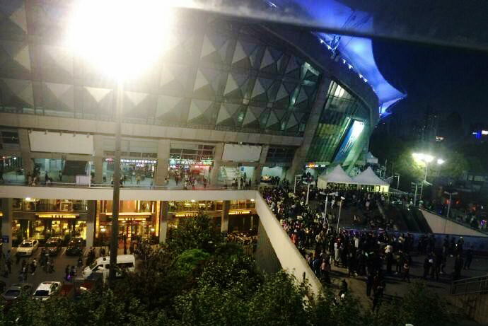 张信哲上海虹口体育场演唱会,张信哲虹口