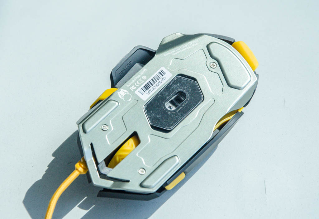 贱驴绝尘鼠标评测,贱驴325s是光电鼠标吗