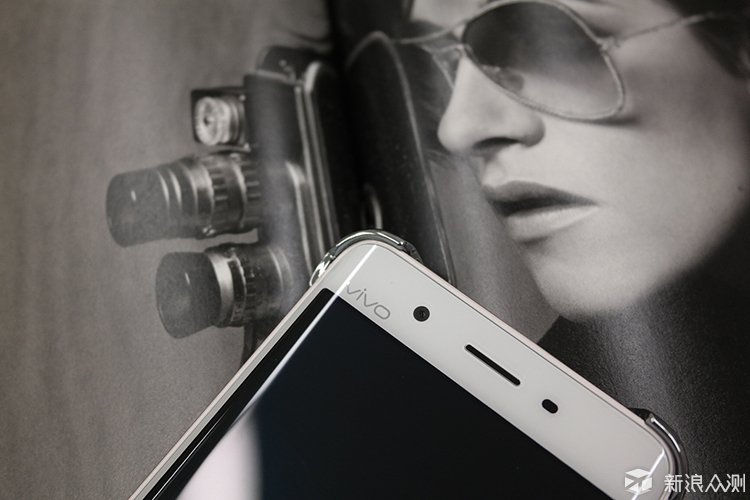 vivoxplay5旗舰版是最强机吗,vivoxplay5旗舰版外观