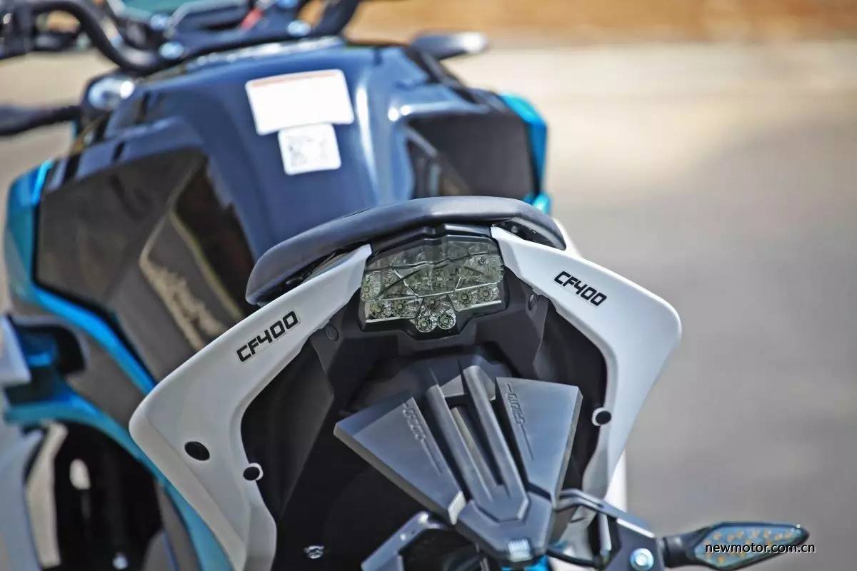 春风650nk和400nk如何选,春风400nk哪款最好