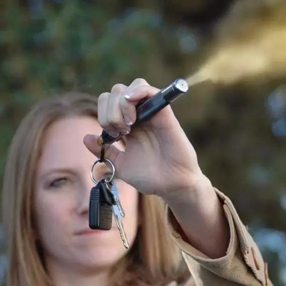 突遇袭击如何逃生自救,被意外袭击如何自救