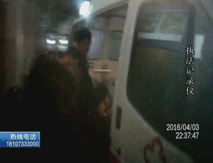 误吞了钢丝球怎么急救,小孩误吞食物怎么办