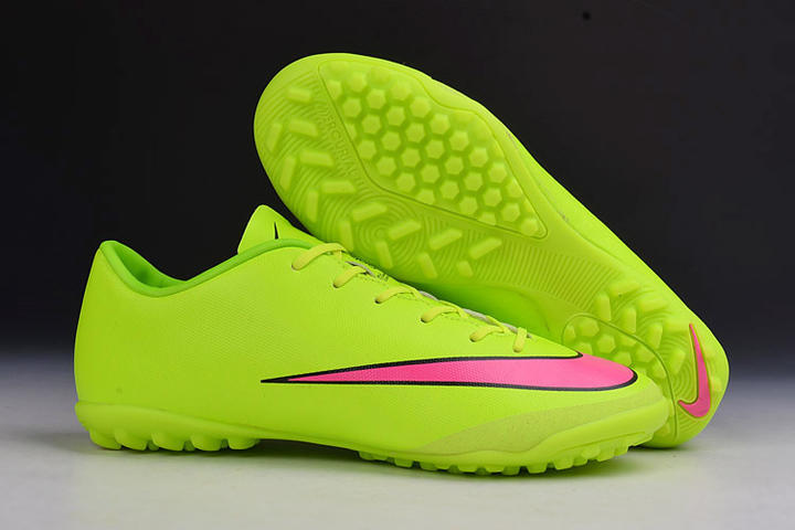 如何让你的女朋友爱上足球的视频,让女朋友彻底爱上足球