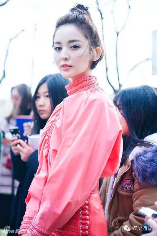 高圆圆现身韩国时装周,高圆圆谢娜时装周