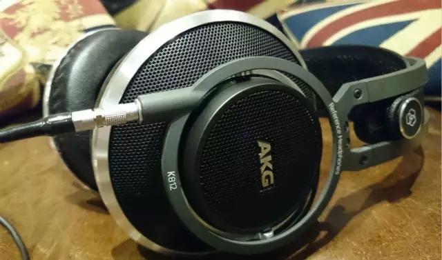 1到2千耳机,从1到100的音频