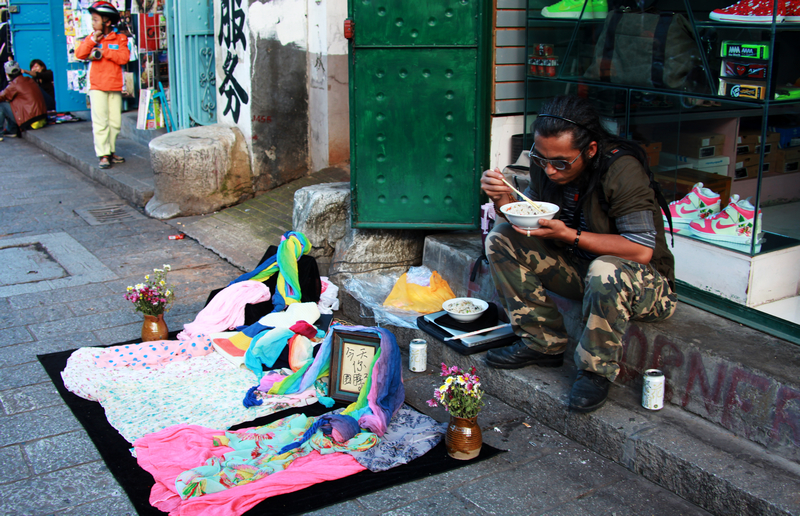 观察|大理不会死，人才会——人民路的故事