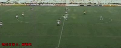 铲射破门gif,gif足坛十大读秒绝杀