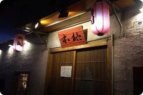 超高级寿司店美味寿司好吃又好玩,尊重食物完整性