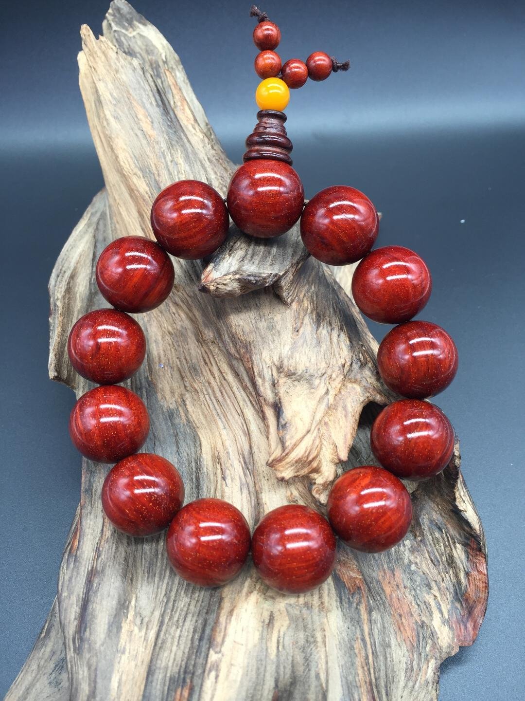 小叶紫檀越盘越亮吗,小叶紫檀怎样盘才能亮