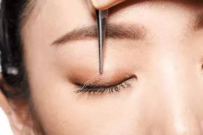 哭多会成为双眼皮？变双眼皮的招数多着呢