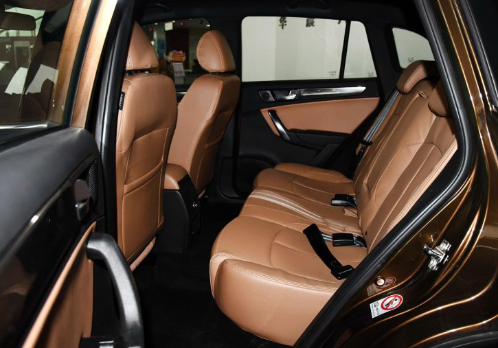 中华v5和宝马x1三大件通用吗,中华v5和华晨v3