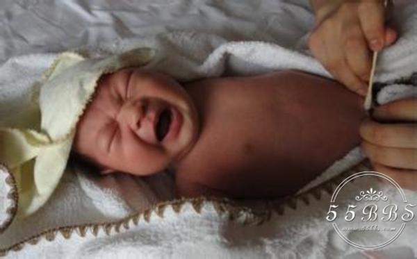 婴儿如何洗澡不着凉,小婴儿如何洗澡