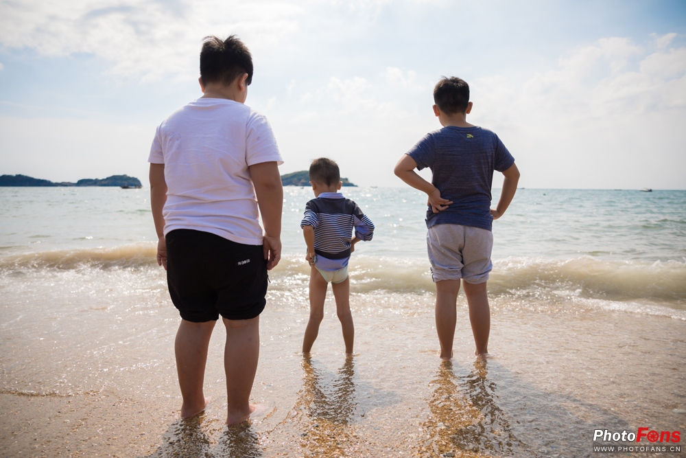 带上跑鞋去旅行,带着马去旅游的车