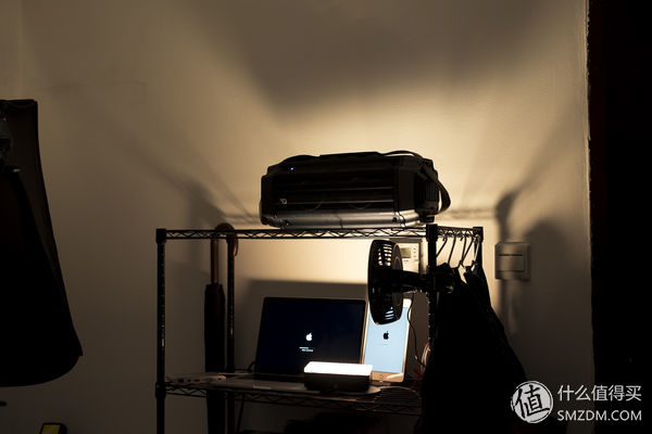 打造高颜值办公桌,打造舒适办公桌