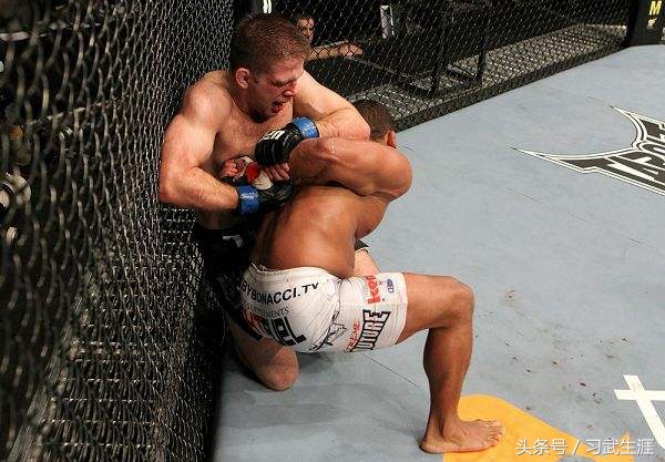 擒拿术十六招图解,擒拿术实战分析