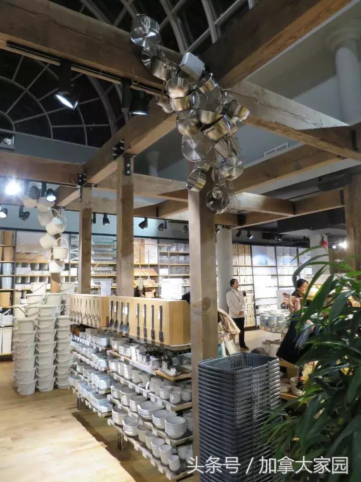 ＂MUJI北美旗舰店＂在温哥华Downtown开业：面积是Metro的一倍！