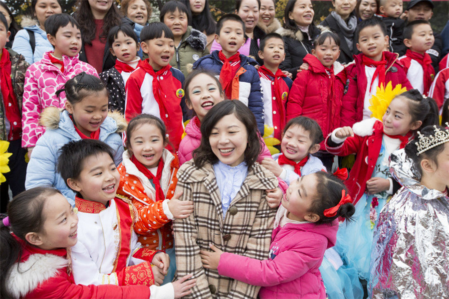 从三件班级小事看晋阳小学如何在新时*开代**展“润物式”德教