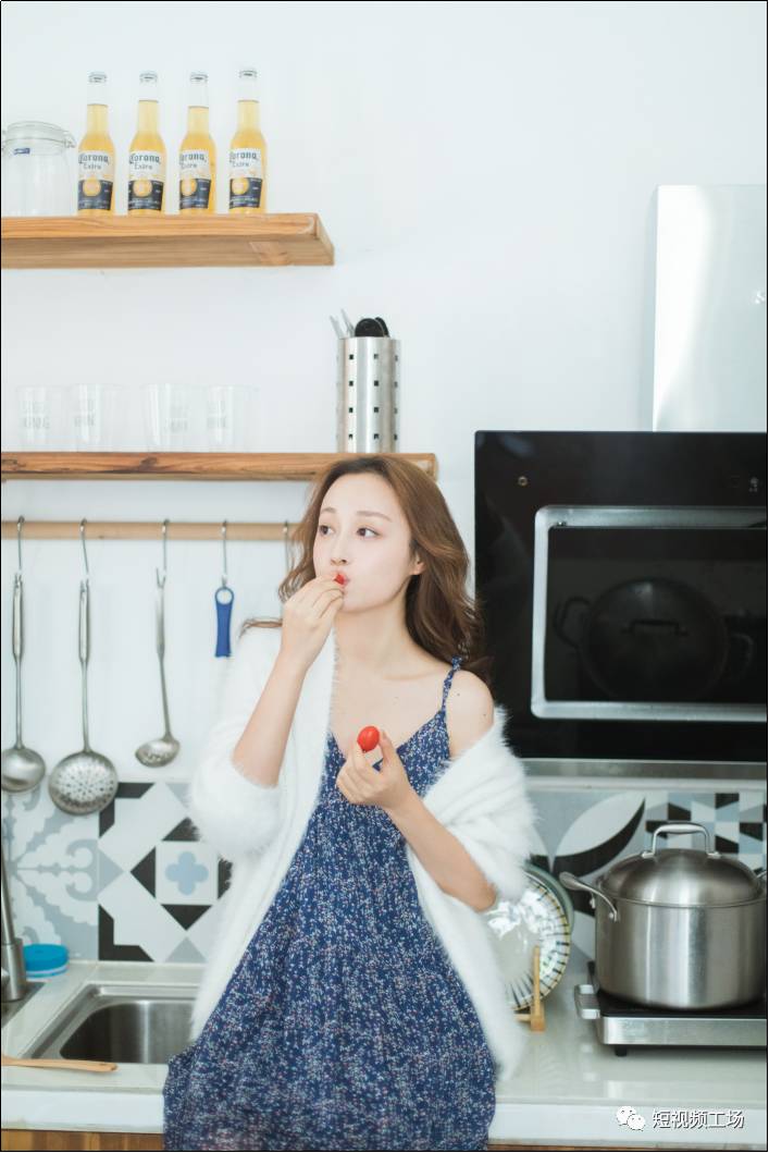 凭借“古妆”走红，获“最佳美妆短视频”，达人如何打造人格化IP