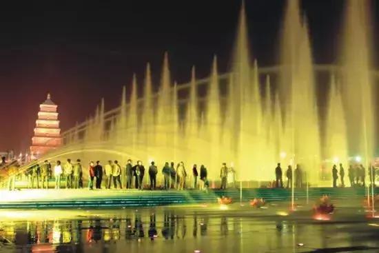 成都西成高铁旅游攻略,西成高铁和川青铁路