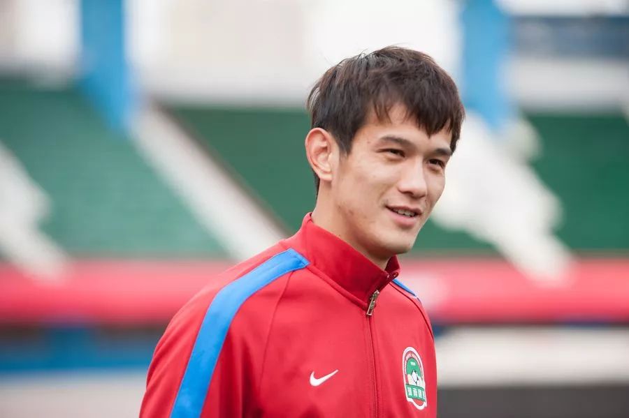 肖智对恒大,肖智里皮