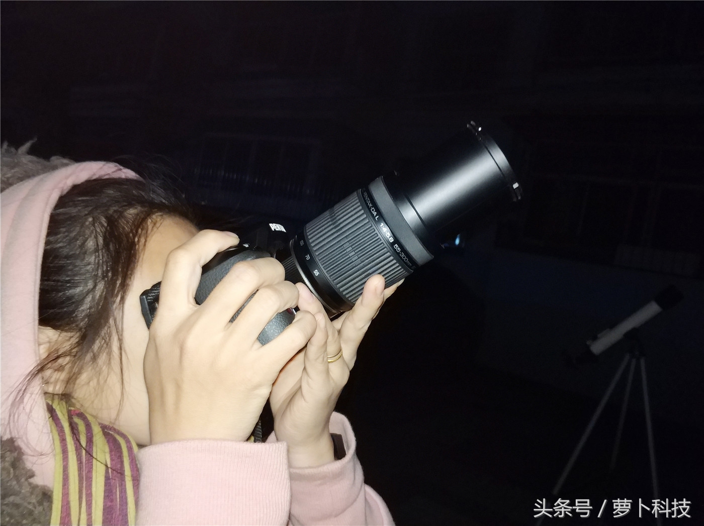 2400mm长焦镜头拍月亮,超远望远镜观月神器